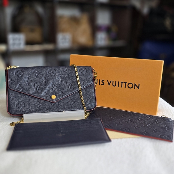 Louis Vuitton Pochette Félicie Monogram Empreinte Chain Crossbody Bag Blue - Picture 1 of 14